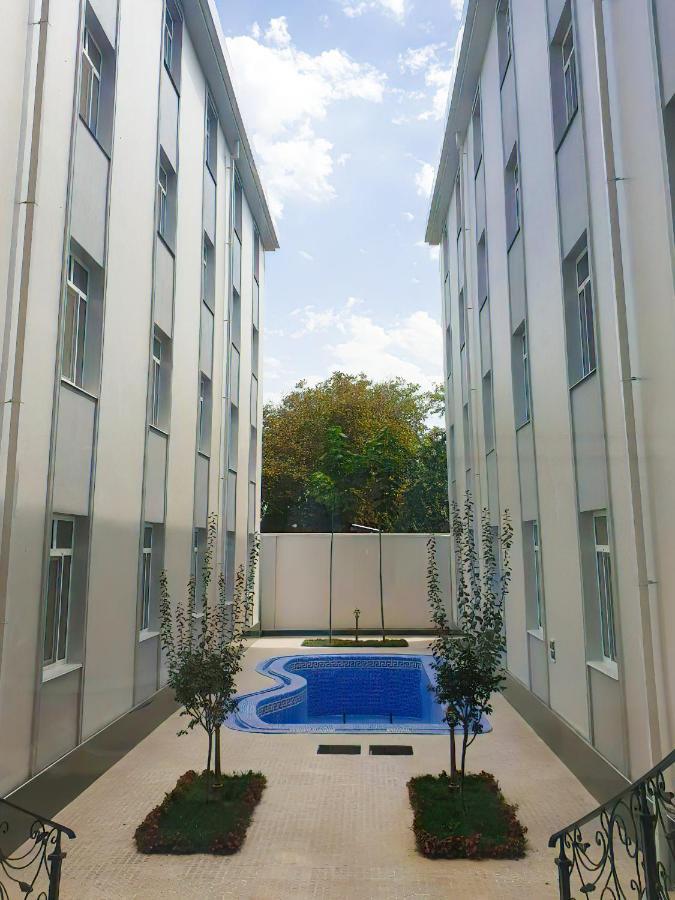 Hotel Reikartz Xon Tashkent Esterno foto